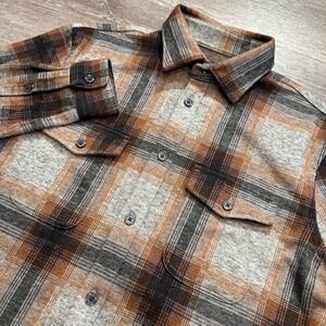 Express Shirt Mens Small Plaid Flannel Thick‎ Long Sleeve Double Pocket Button